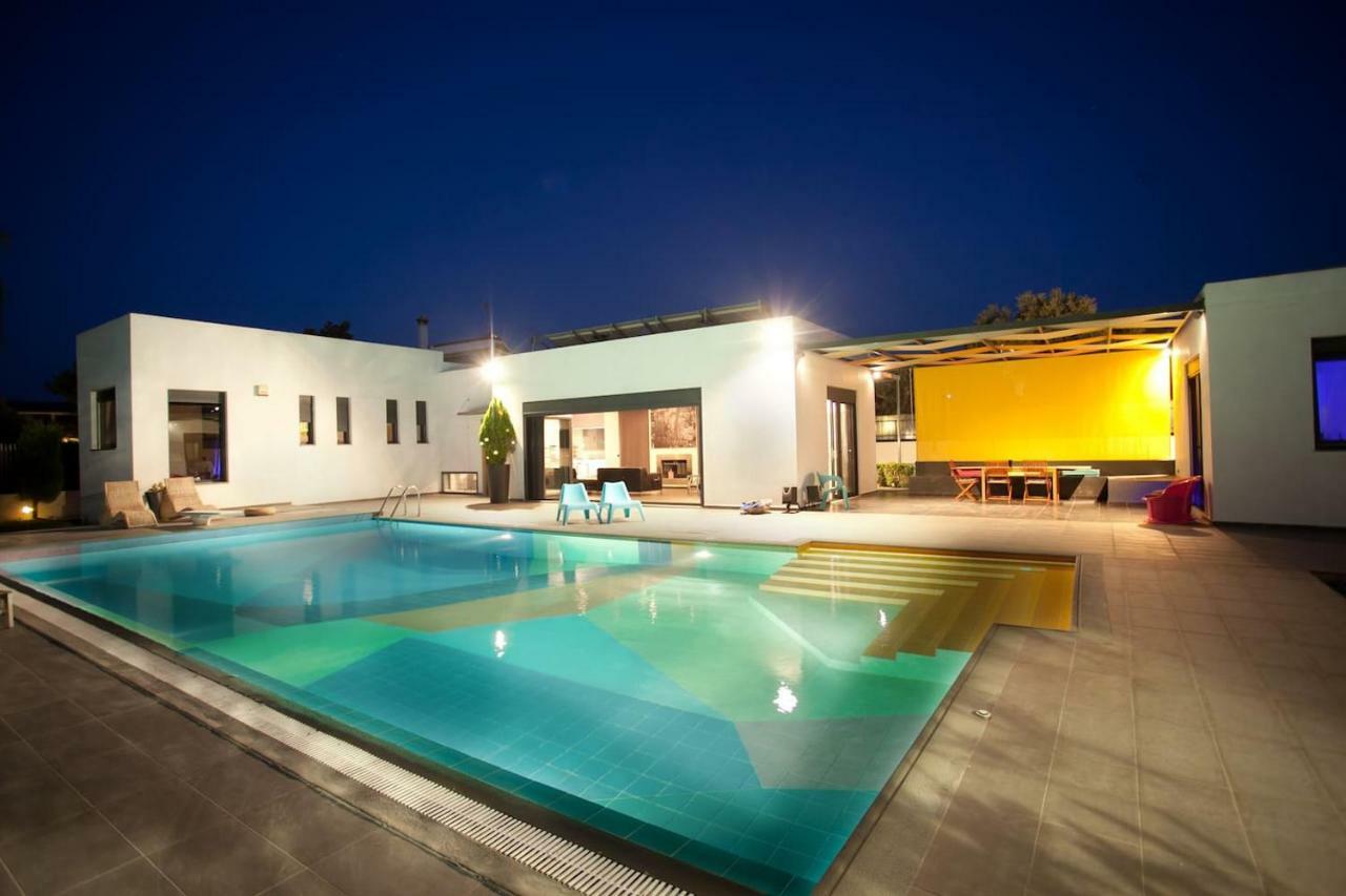 Villa Natasa Lampiri  外观 照片