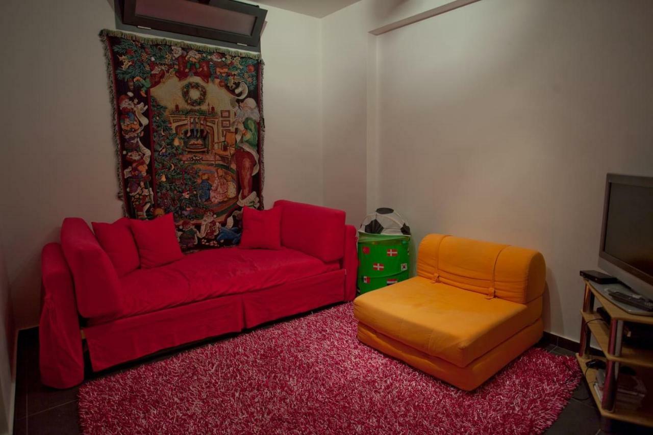 Villa Natasa Lampiri  外观 照片